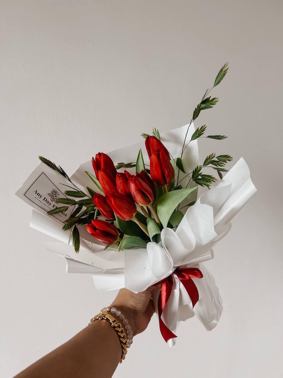 En Red D'Tulips | Red Tulips Bouquet
