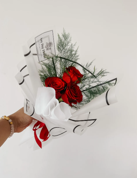 [VD 16] Melanie Bouquet | Red Rose Bouquet