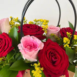 Any Day FloristProduct Description
Roses are more than just an anniversary gift, they're an expression of your feelings. When you want to send your loved ones roses, there's no neeRosie Roselle Bloom Bag
