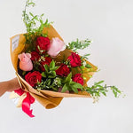 Any Day Florist​​​​​'My Valentine' Flower Bouquet
    Rounded Wrapped Style classic Red Rose with Pink Rose bouquet! Trully a Valentine's Classic! 

Wrapping Choice:

'My ValentineMy Valentine Bouquet | Fresh Mix