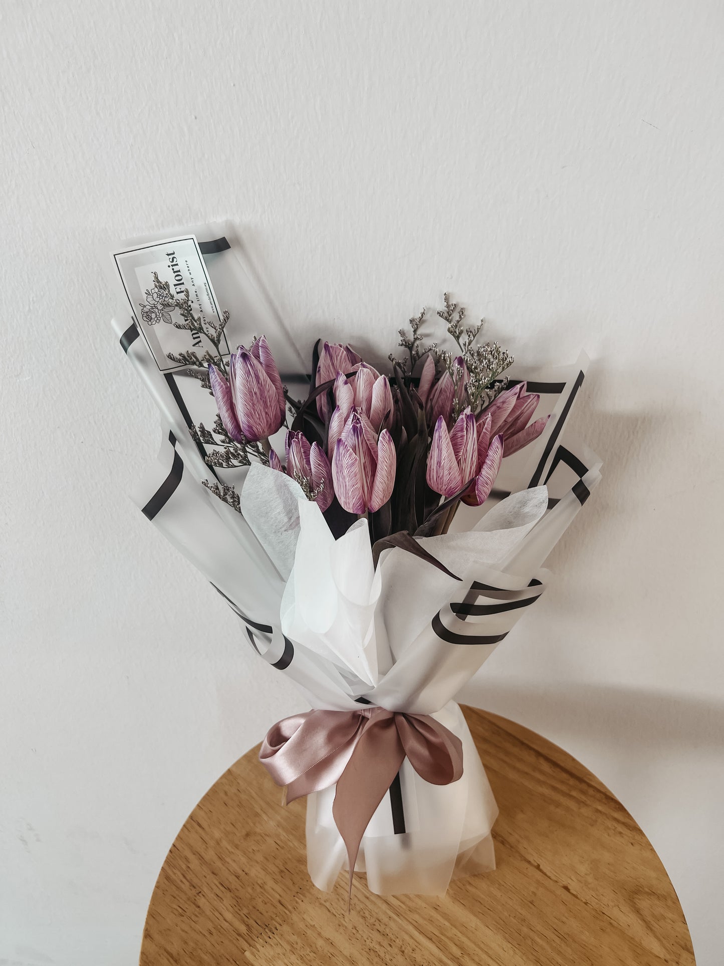 Home Dyed Lavender Tulip Bouquet | 10 Stalk Tulips