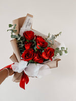 Any Day FloristBeautiful combination of 8 Roses which symbolizes support. Giving eight roses is ideal for someone who is going through a tough time and will mean that you are suppoEternity | 8 Roses Bouquet