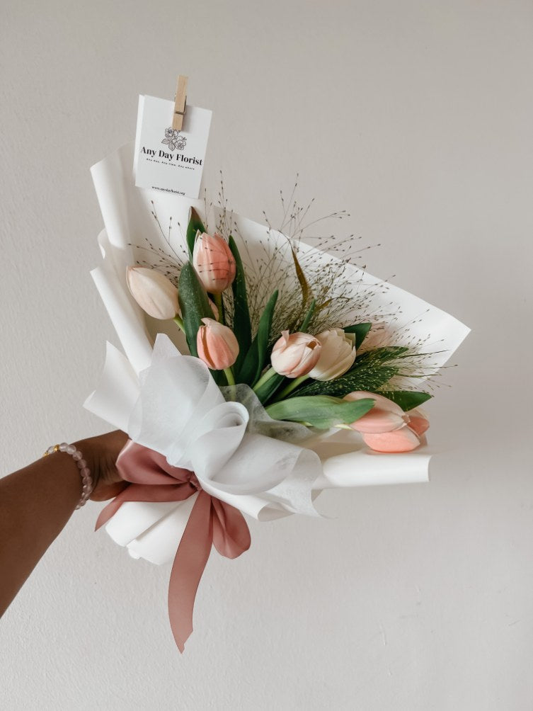 Any Day FloristPerfect or Deep Love
Tulips are most commonly associated with perfect and deep love. For centuries, tulips have been associated with love as they are a classic flowePink Tulipa Bouquet | Pink Tulips Bouquet