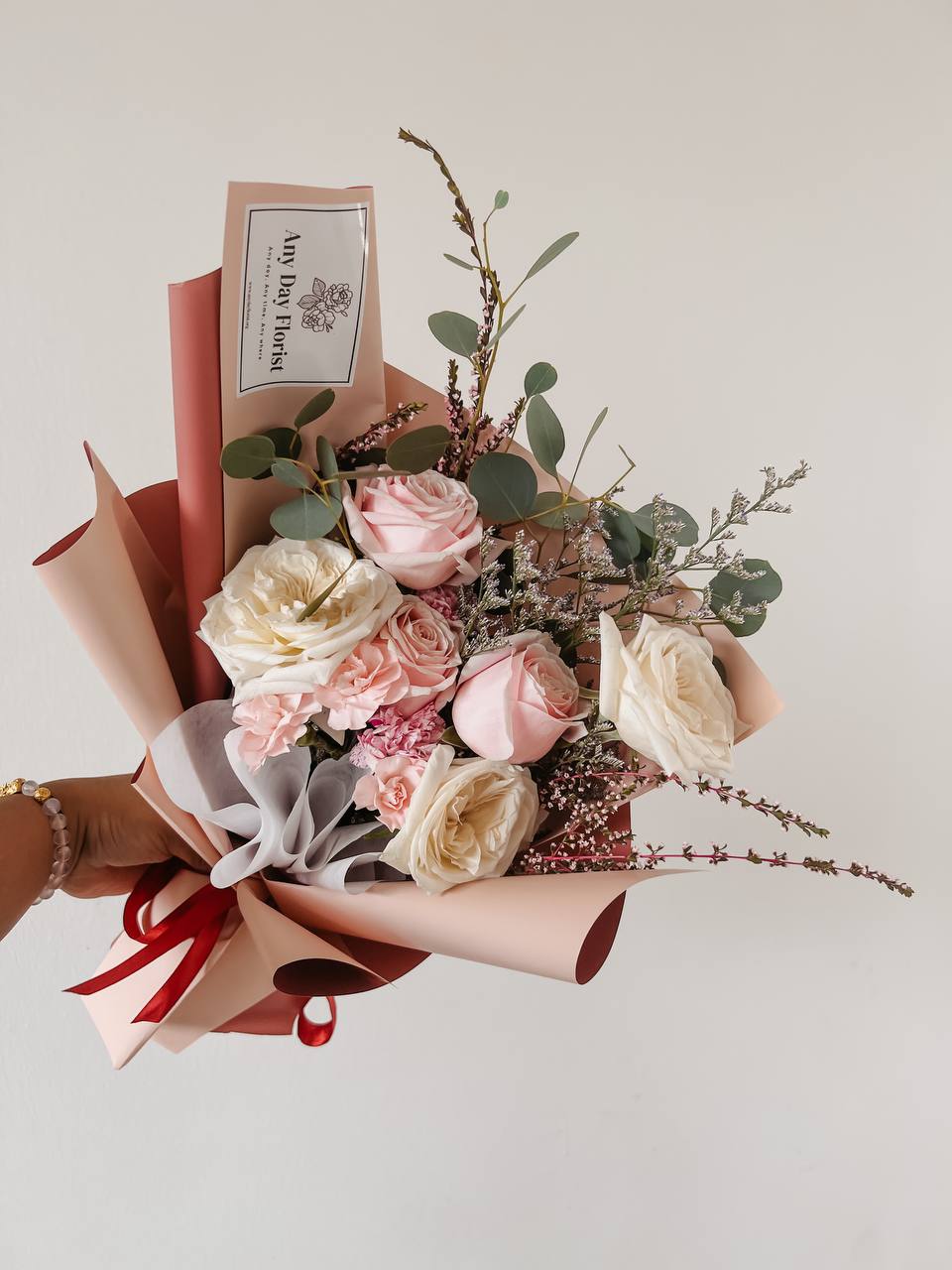 Any Day FloristPerfect Ocassion for: Birthday, Monthsary , Anniversary, I'm Sorry, Valentine's Day
*Do note that fresh flowers, fillers &amp; foliage are seasonal and are subjectedPink Luster Bouquet | Hand Bouquet of the Week